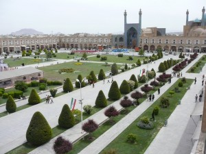 Meidan Emam square in Isfahan-2014-04-29 01.56.47