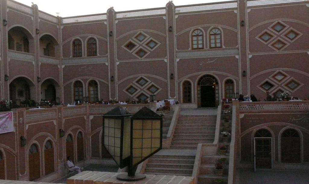 Caravanserai in Yazd - Hotel Dad in Yazd